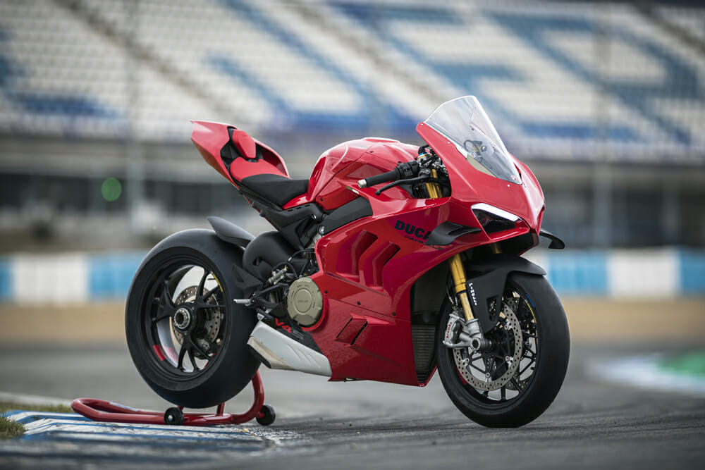 Hangi Super Sport Motosikleti alırdın?